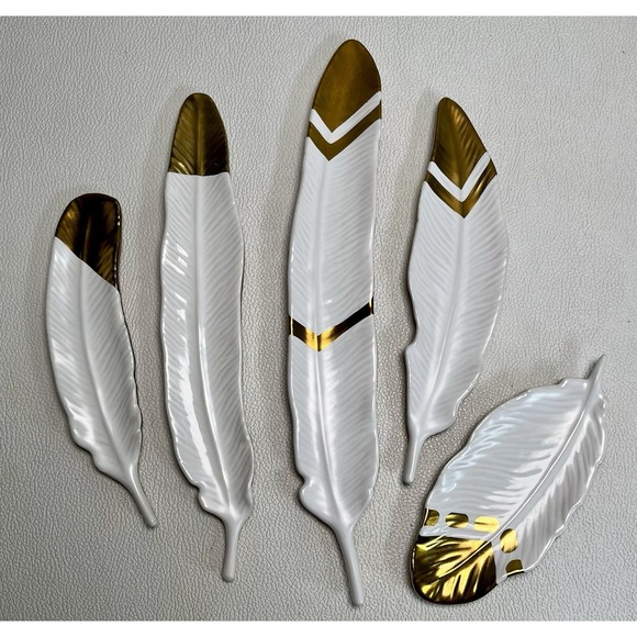 The Unbranded Brand Other - Set of 5 Porcelain Feather Wall Hangings White & Gold Ceramic Boho Decor